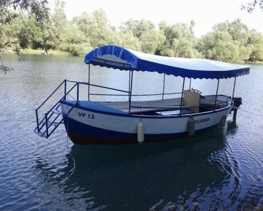 Boat tours at Lake Skadar