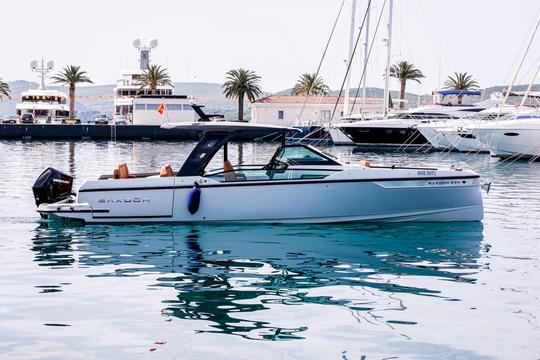 Saxdor 320 GTO - perfect for a cruise in Boka Bay