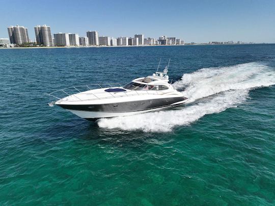 60' Luxury Yacht Crab Island Cruise in Destin, Florida