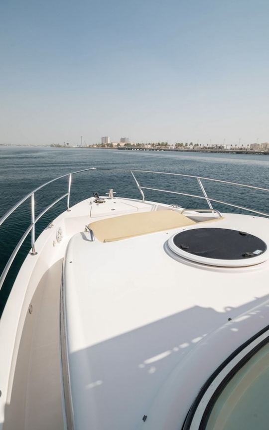 Gulf Craft Silvercraft 34ft Boat for trips in Saudi Arabia