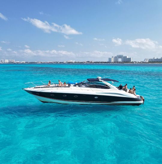 «ELEGANTE SUNSEEKER DE 60 PIES en Cancún»