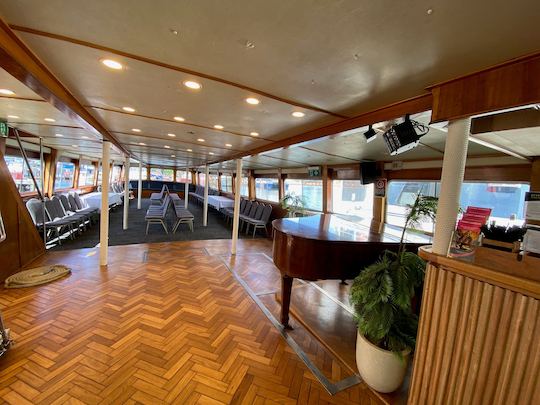 Enjoy Cruising on Sydney Harbour