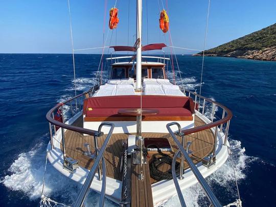 Daily Private Boat in Bodrum | 65ft Sailing Gullet