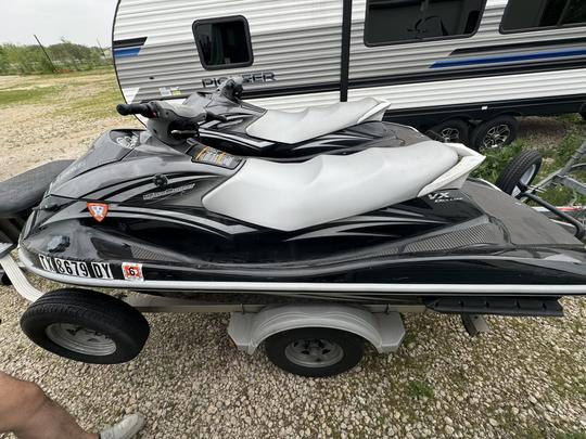 Yamaha Jetski Rental on Lake Lewisville 