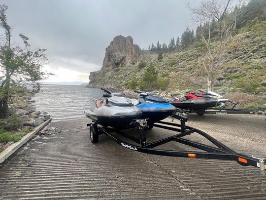 Alquiler de motos acuáticas en el lago Tahoe de día completo o medio día 