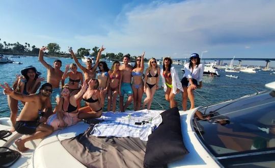 55 Ft 🛥️ ULTIMATE FUN Yacht! Captain, DJ, Food + Drinks + Water Toys 13 ppl