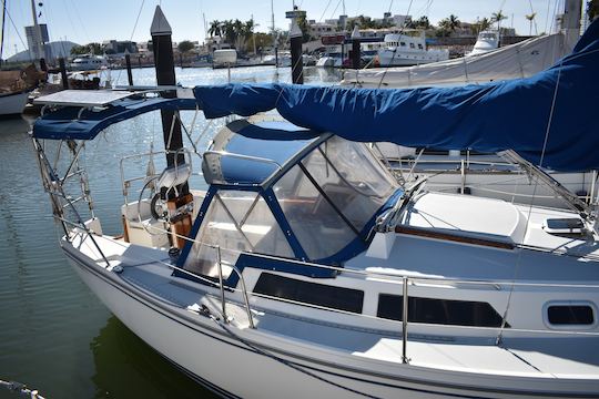 Voilier de luxe privé de 30 pieds dans les baies et les îles de Mazatlan