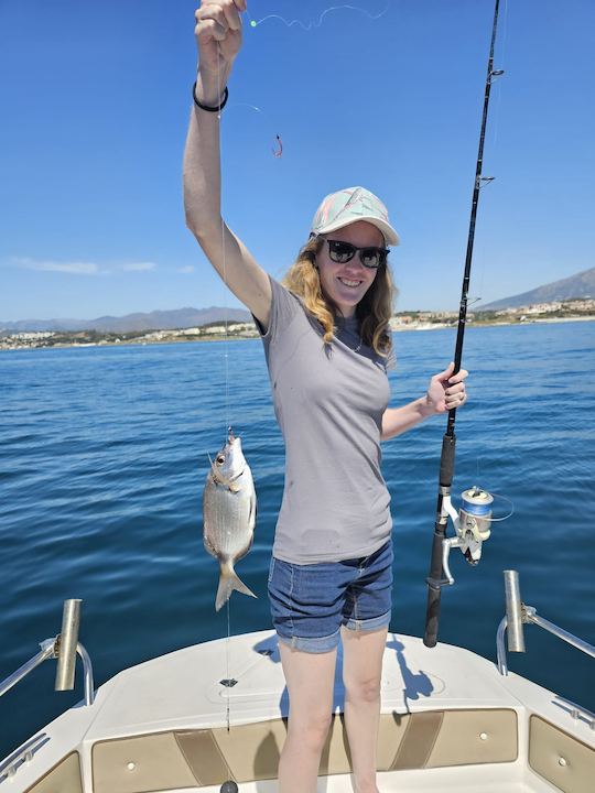 4 Hours of Amazing Fishing in Fuengirola, Andalucía