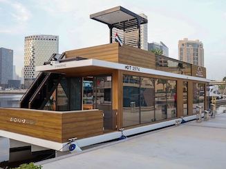 Premium Houseboat for unique staycation in Downtown Dubai