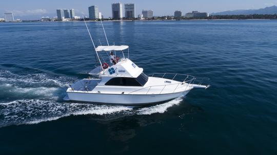 Precioso yate Bertram de 38 pies perfecto para cruceros y pesca deportiva