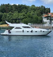 Voyage of Dreams: Istanbul’s Bosphorus Awaits with Customized Yacht Experiences