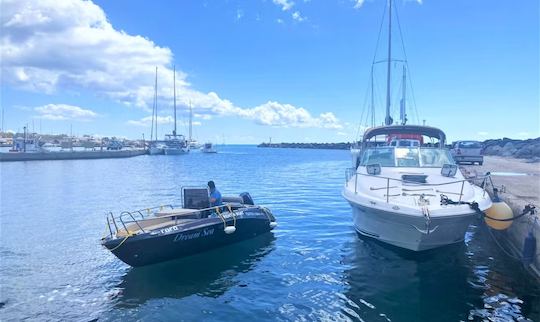 16ft Gogo Powerboat for rent In Santorini