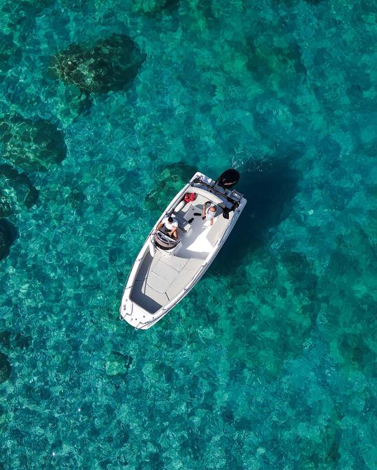 Location de bateau Eden Deck de 21 pieds à Skiathos, Grèce