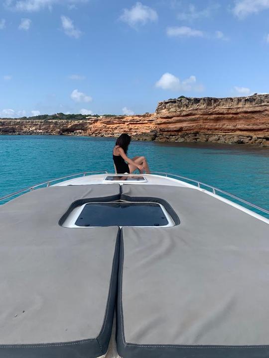 Performance 37 "Mokai" Motor Yacht Rental in Eivissa, Illes Balears