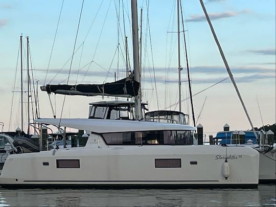 Louez un catamaran Lagoon de 42 pieds à Annapolis, Maryland