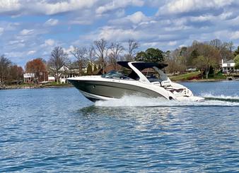 32FT ALL-INCLUSIVE YACHT RENTAL (CAPTAINED) - LAKE NORMAN