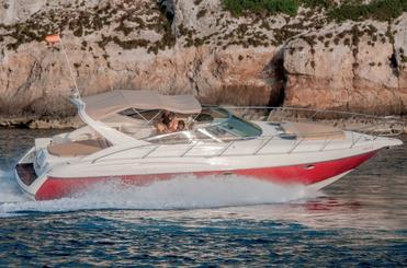 Alquiler de yate a motor Cranchi Endurance de 39 pies en Santa Eulalia, Illes Balears