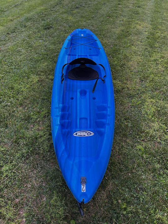 Bold Blue 10ft sit on top kayak conveniently located near Brandywine River