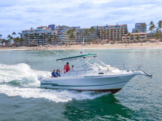 Lancha a motor Pro-Line de 32 pies para su escapada en el mar en Puerto Vallarta.