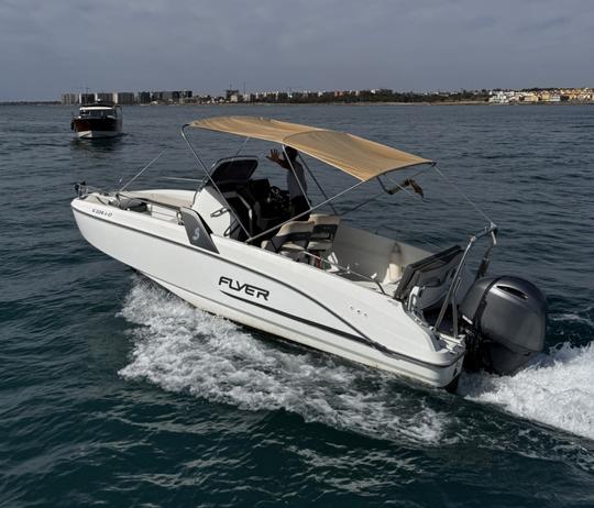 Beneteau Flyer 6.6 Open Charter para 8 personas en Torrevieja 