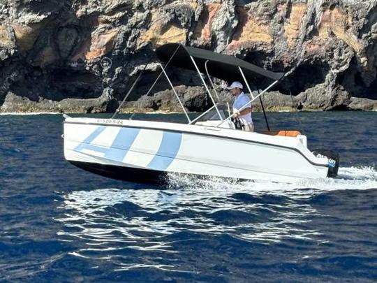 Best no license boat in Tenerife. Not license required