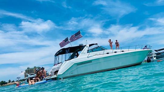 A melhor experiência de iatismo de luxo de Destin! Sea Ray 500 Sundancer para alugar!