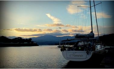 Charter Nemesis en Quíos