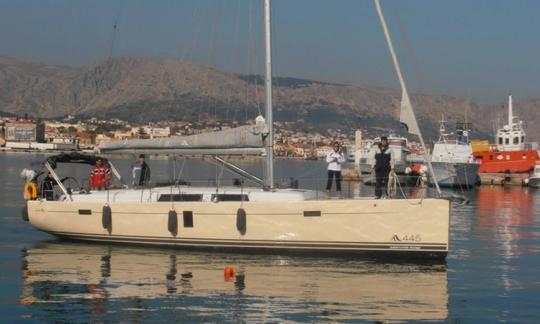 Charter Nemesis em Chios