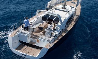 Charter Beneteau Oceanis 58 in Sicilia