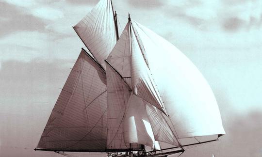 101' Classic Luxury Schooner Rental in Kawthoung