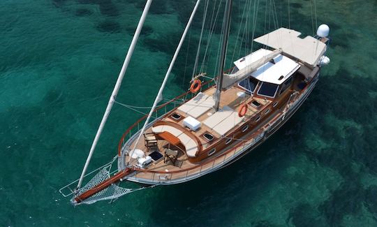 Charter Gulet Artemis From Bodrum