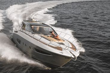 カンパニア州カプリ島のAzimut 16.5モーターヨットレンタル