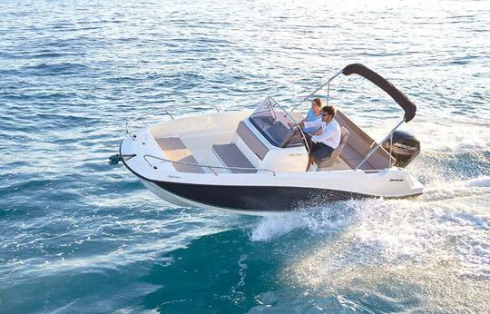 Boat rental in Altea · Quicksilver 605