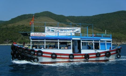 Alquiler de barcos y lanchas rápidas en Nha Trang, Vietnam