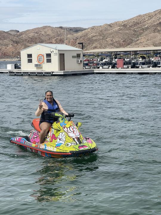 Serviço de aluguel de jet ski Yamaha EX Sport em Las Vegas, Nevada