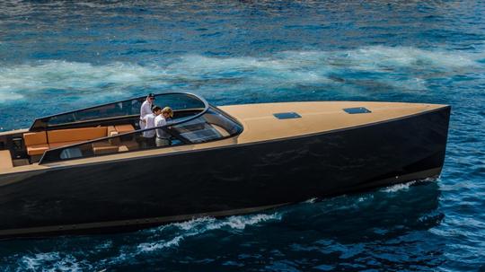 Van Dutch 40 Luxury Motor Yacht Rental in Côte d'Azur, France