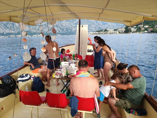 Tivat Boat Tours on Viking 33 Motor Yacht