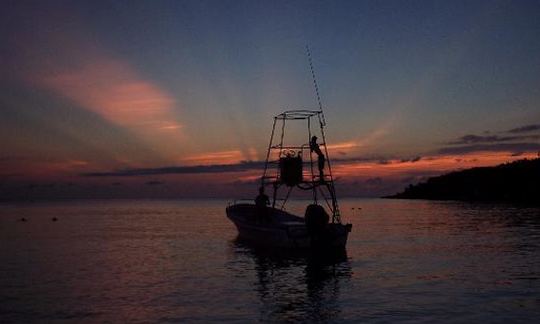 Pêche en haute mer à Roatán, Honduras