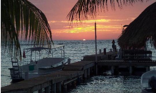 Pêche en haute mer à Roatán, Honduras