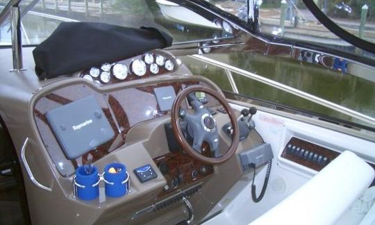 Bareboat Charter up to 12! 2006 Regal Motor Yacht Charter in Siesta Key, Florida