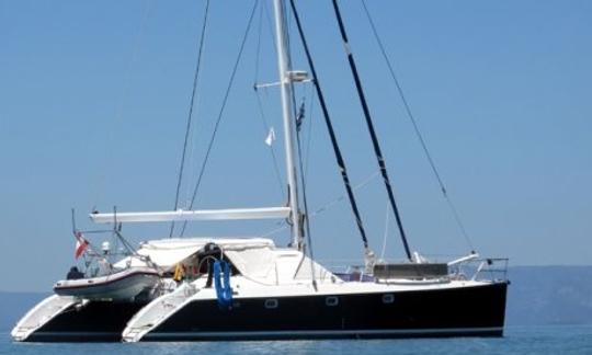 Croisière à bord d'un catamaran à voile Privilege 45 pour 10 personnes en Grèce