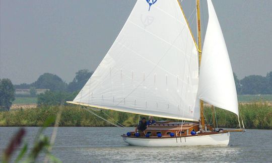 Yate tradicional Norfolk Broads de 30 pies