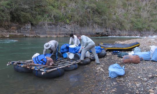 Guided Rafting Trip the Rio Tuichi on the Madidi National Park in La Paz