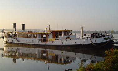 Floating Hotel with 5 Luxury Cabins available to Rent From Maastricht, into the Netherlands -Belgium and France