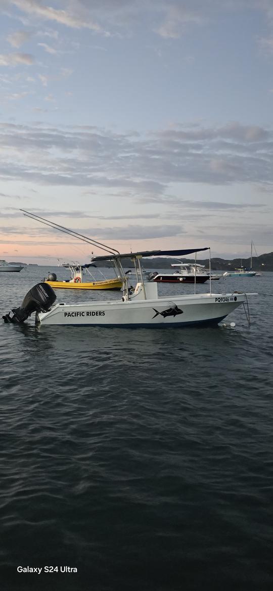 Charter privado de pesca y esnórquel en Playa Flamingo/Conchal/Tamarindo