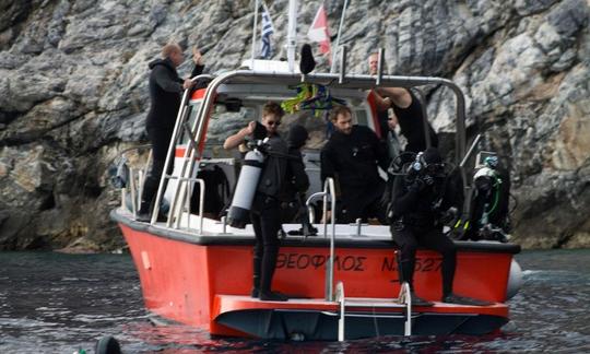 Paseos en barco y taxi (20 personas) en Hora Sfakion Creta