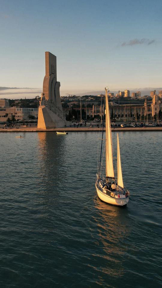 Navegación privada: 6 horas de Lisboa a Cascais 