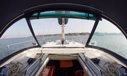 Cruising Monohull Rental in Lisbon, Portugal