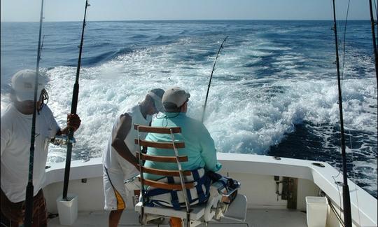 38' Topaz Express' Sport Fisherman in Tamarindo