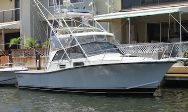 Rampage 31' Sport Fisherman Charter in Tamarindo, Costa Rica